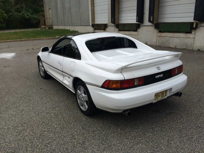 Illustration for article titled This Cheap Toyota MR2 Turbo Is The Appreciating Classic You've Been Waiting For